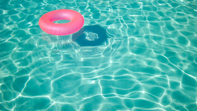 Tratamiento y mantenimiento de piscinas